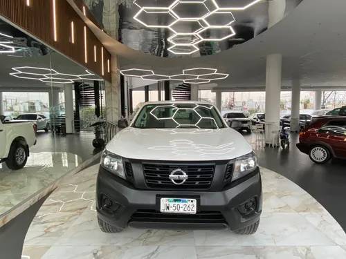 Nissan NP300 2.5 Doble Cabina S Aa Pack Seg Mt