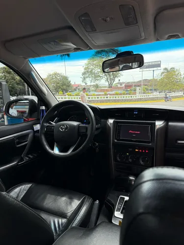 Toyota Fortuner 2.4 Street At 7As