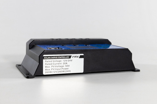 Imagen 2 de 2 de Regulador De Carga P/ Paneles Solares 12v 24v 20 Amper Usb