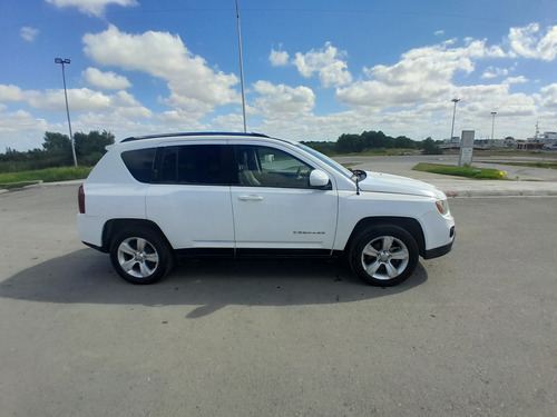 Jeep Compass 2.4 Litud 5vel 4x2 At