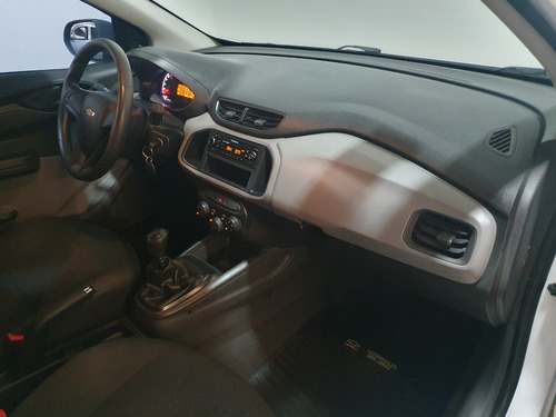 Imagen 11 de 25 de Chevrolet Onix Joy Ls 2016, Concesionario Oficial Lp