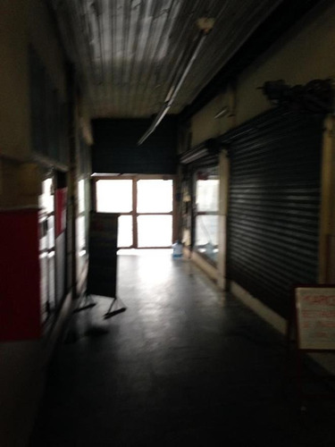 Av. Rivadavia 8363, Caba, Local En Venta En Mercado/ 13 Mts2 U$s 8.000 (oportunidad)