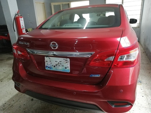 Nissan Sentra Advance 2017 Rojo