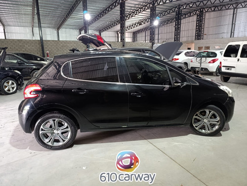 P 208 Feline 2014 Chocado/chocados 610carway Nku