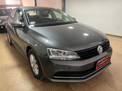 Volkswagen Vento 2.0 Advance 115cv Summer Package