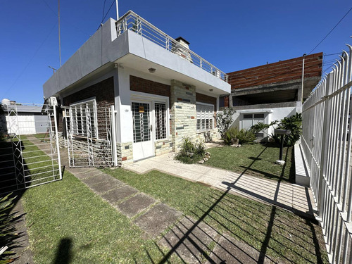 Casa En Venta 3 Ambientes En Loma Hermosa