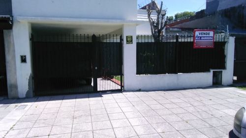 Casa En Venta En Lanus