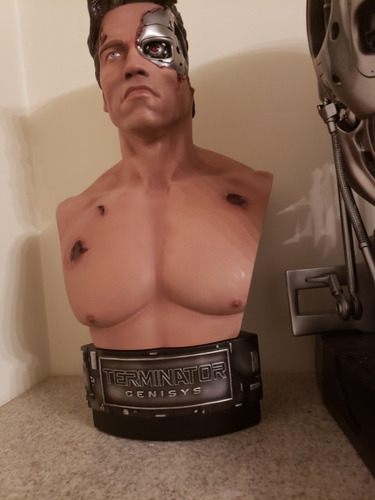 Busto Terminator Chronicle