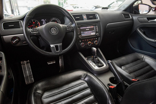 Volkswagen Vento 2.0 Tsi Sportline Dsg - Car Cash