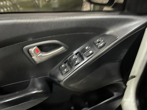 Hyundai Tucson 2.0 Gl 6at 2wd