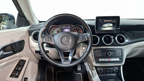 Mercedes-Benz Clase CLA 1.6 CLA 200 DCT