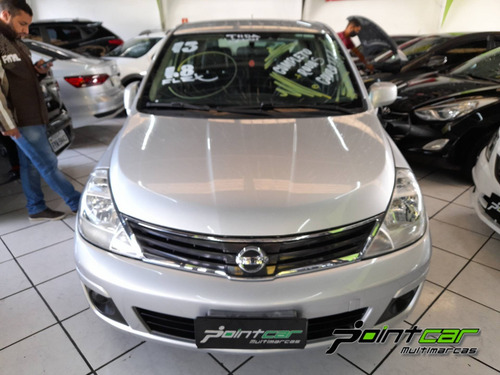 Imagem 2 de 7 de Nissan Tiida 1.8 Sedan 16v Flex 4p Manual