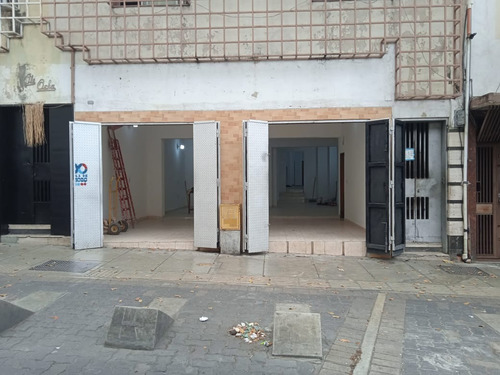 Imagen 2 de 12 de Venta De Local A Pie De Calle En Sabana Grande 04241079006