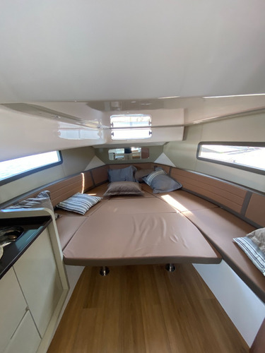 Lancha Triton Flyer 38 Ht Zero A Pronta Entrega