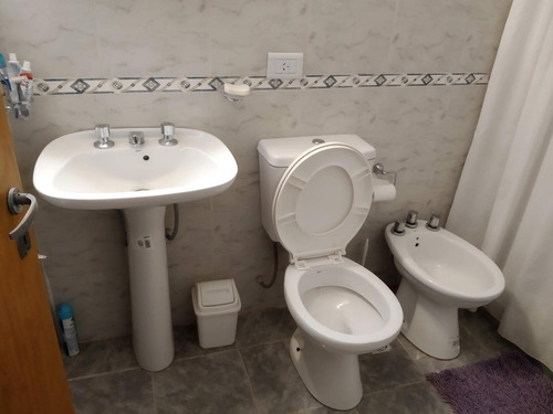 Duplex En Venta - 2 Dormitorios 2 Baños - Patio Parrilla - 75 Mts2 - Mar Del Tuyú