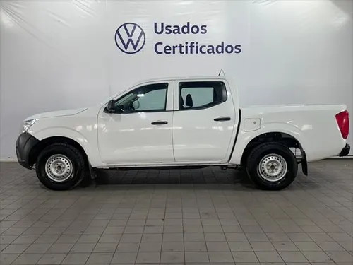Nissan NP300 2.4 Doble Cabina Se Aa Pack Seg Mt