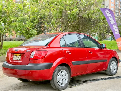 Kia Rio 1.6 4 p
