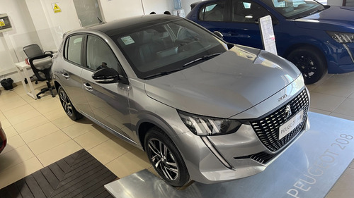 Imagen 4 de 25 de Peugeot 208 Roadtrip Tiptronic 1.6