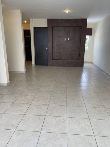 Imagen 20 de 23 de Casa En Renta Puerta Piedra