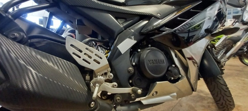 Imagen 4 de 15 de Yamaha R15 - Usado - Ahora 12/18