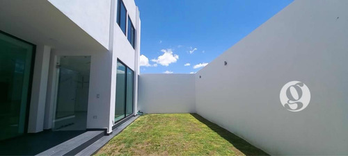 Casa En Venta En Residencial Dolores Pachuca Hidalgo 4 Recamaras