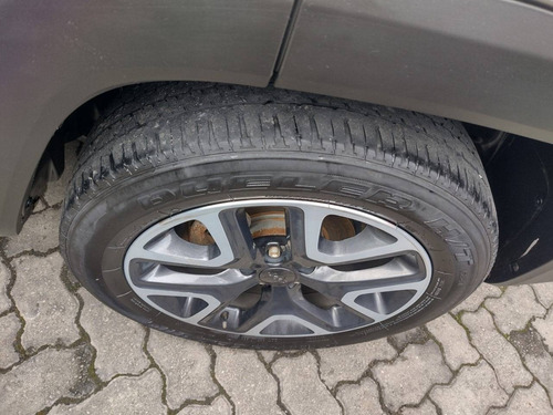 Imagem 9 de 10 de Jeep Renegade 1.8 16v Flex Longitude 4p Automático