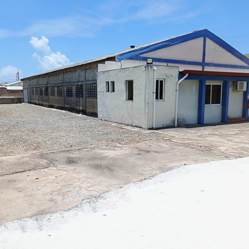 Nave Industrial En Venta Us$1,210,000 Zona Industrial Haina