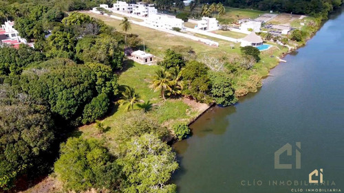 Terreno En Venta En Playa De Vacas Veracruz Con 103 M2 Frente Al Rio