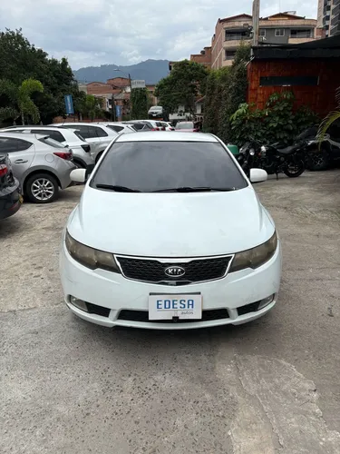 Kia Cerato Forte 2014
