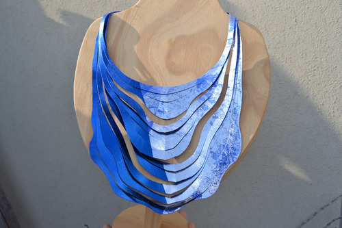Imagen 3 de 6 de Collar Ondas - Azul Y Plata