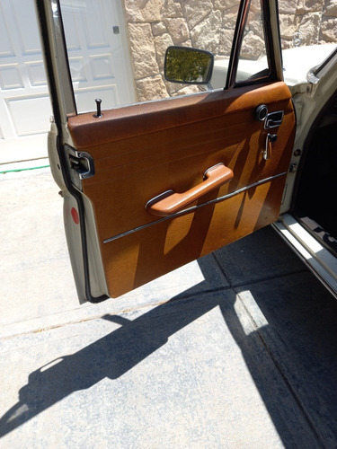 Mercedes Benz 250