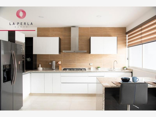 Casa Sola En Venta La Perla Norte
