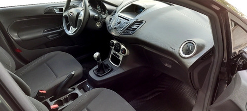 Ford Fiesta Kinetic Design 1.6 Se 120cv 2014