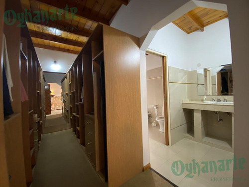 Imagen 8 de 22 de Excelente Casa A La Venta En Castelar Norte