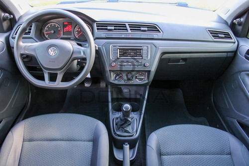 Volkswagen Voyage 1.0 Flex 12V 4p