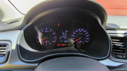 Kia Rio 1.6 Lx Hatchback Mt