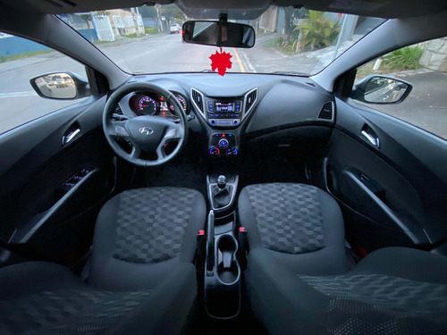 Imagem 7 de 11 de Hyundai Hb20 1.6 Comfort Style 16v Flex 4p Manual