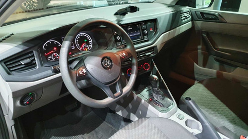 Imagem 7 de 7 de Volkswagen Virtus 2019 1.6 16v Msi Aut. 4p