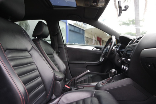 Imagen 11 de 13 de 2013 Volkswagen Jetta Gli Mk Vi Como Nuevo