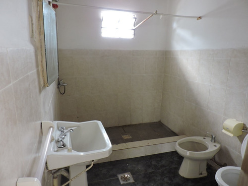 Venta De Casa Y Apartamento En Colonia Del Sacramento.