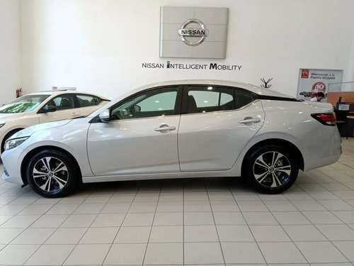 Imagen 15 de 15 de Nissan Sentra Advance Mt 2.0