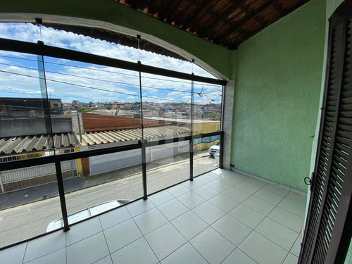 Sobrado Para Venda Bairro Jardim Rodolfo Pirani, 4 Dormitórios, Sendo 1 Suíte, 3 Banheiros, 2 Vagas De Garagem, Área Construída 146,00 M², Terreno 125,00 M²