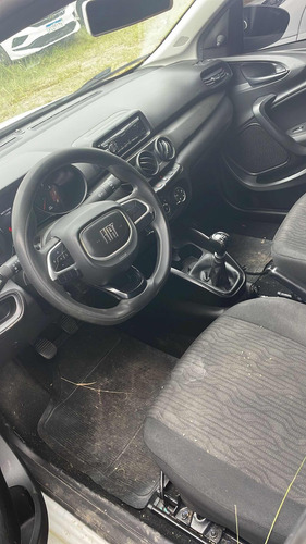 Fiat Cronos 1.0 Drive Flex 4p