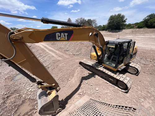 Excavadora, Marca: Caterpillar, Año: 2010, Año: 320d