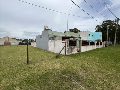Hermosa Propiedad Muy Bien Ubicada, Camet Norte