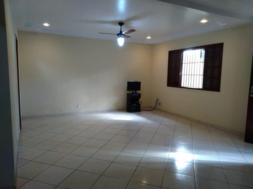 Casa - Ref: 890179