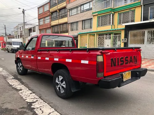  Camioneta Nissan D21 Mt 2400cc |  tucarro