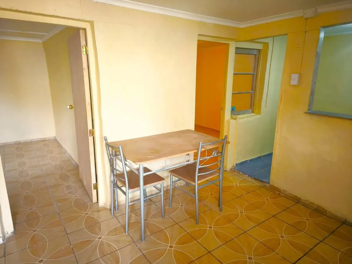 Imagen 5 de 11 de Arriendo Depto Interior En Casa 2d 1b Comuna El Bosque