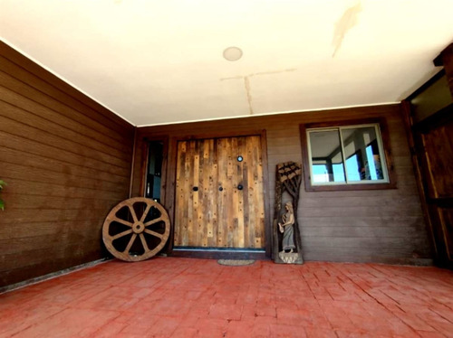 Venta Parcela, 5 Dormitorios. Mas Cabaña De 60 Mt2 Limache
