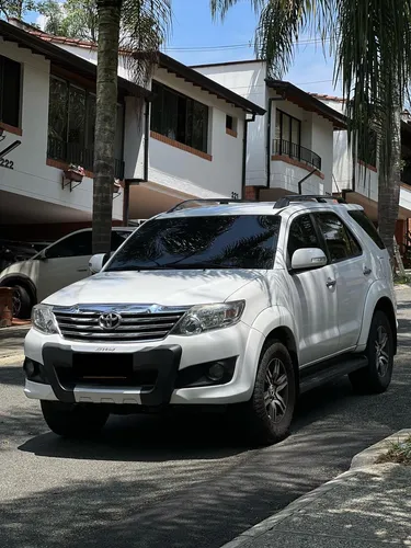 Toyota Fortuner 2.7l